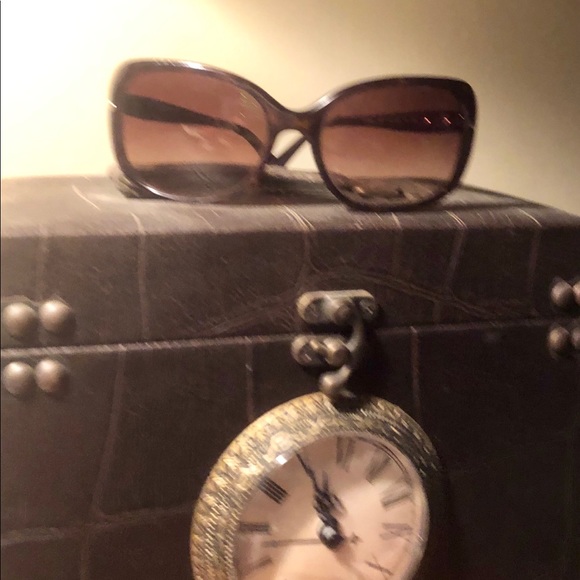 Sunglasses - Picture 1 of 3